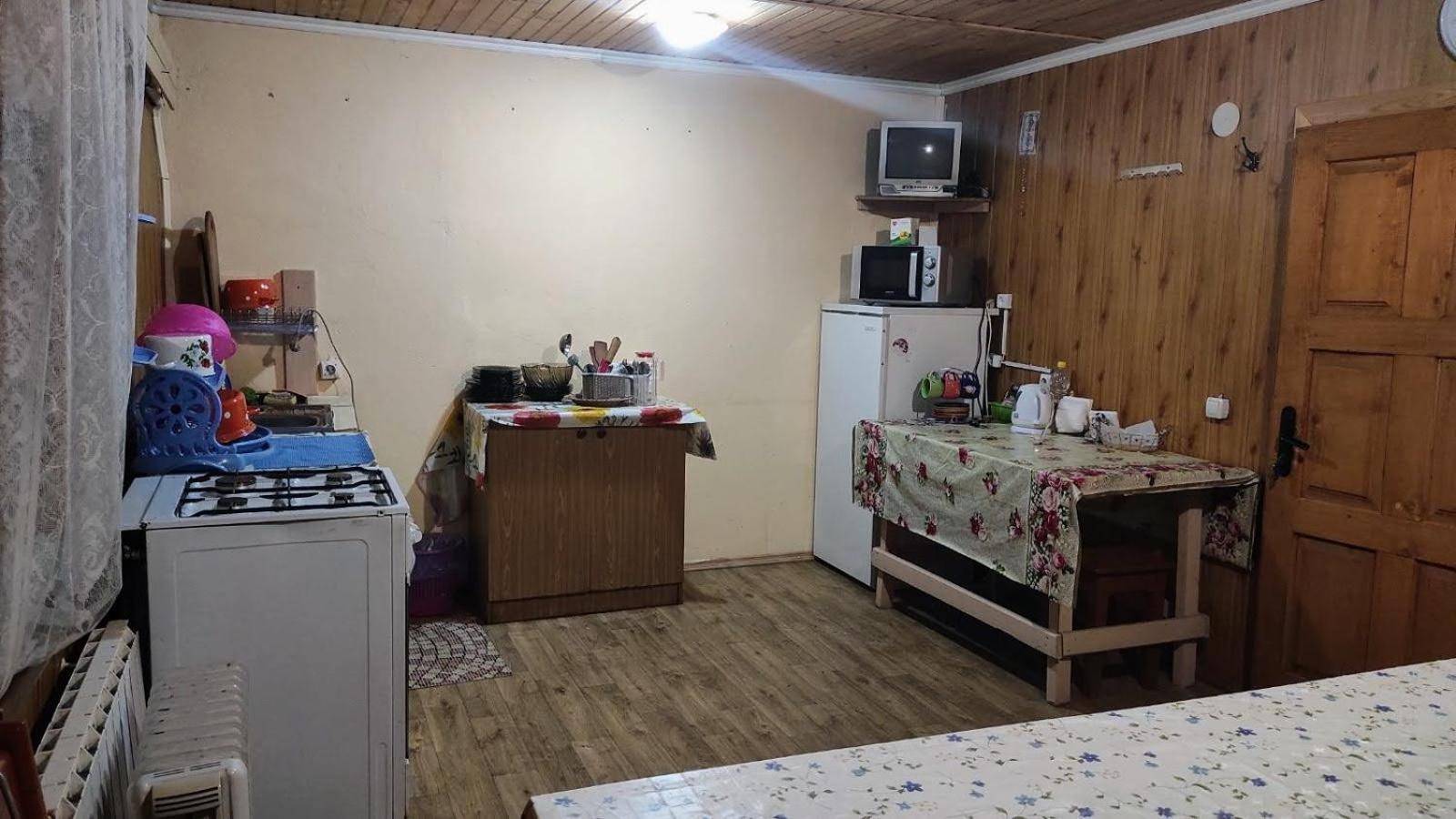 Мала Одеса Hotel Yablunytsya Bilik gambar