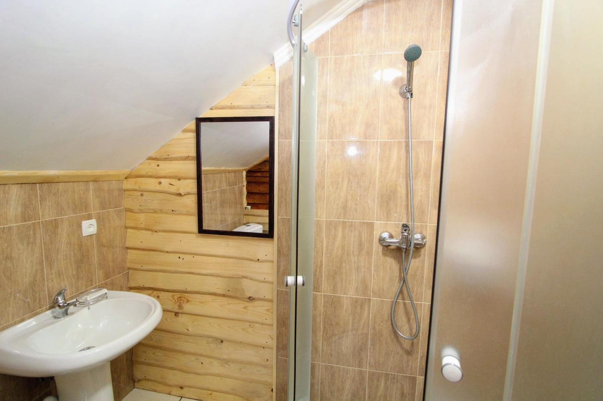 Мала Одеса Hotel Yablunytsya Luaran gambar
