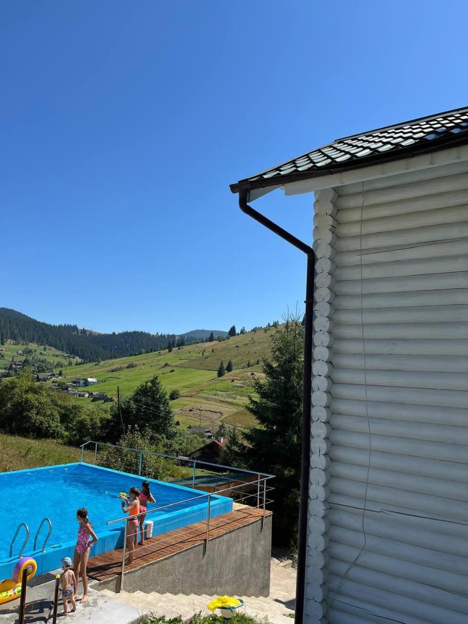 Мала Одеса Hotel Yablunytsya Luaran gambar